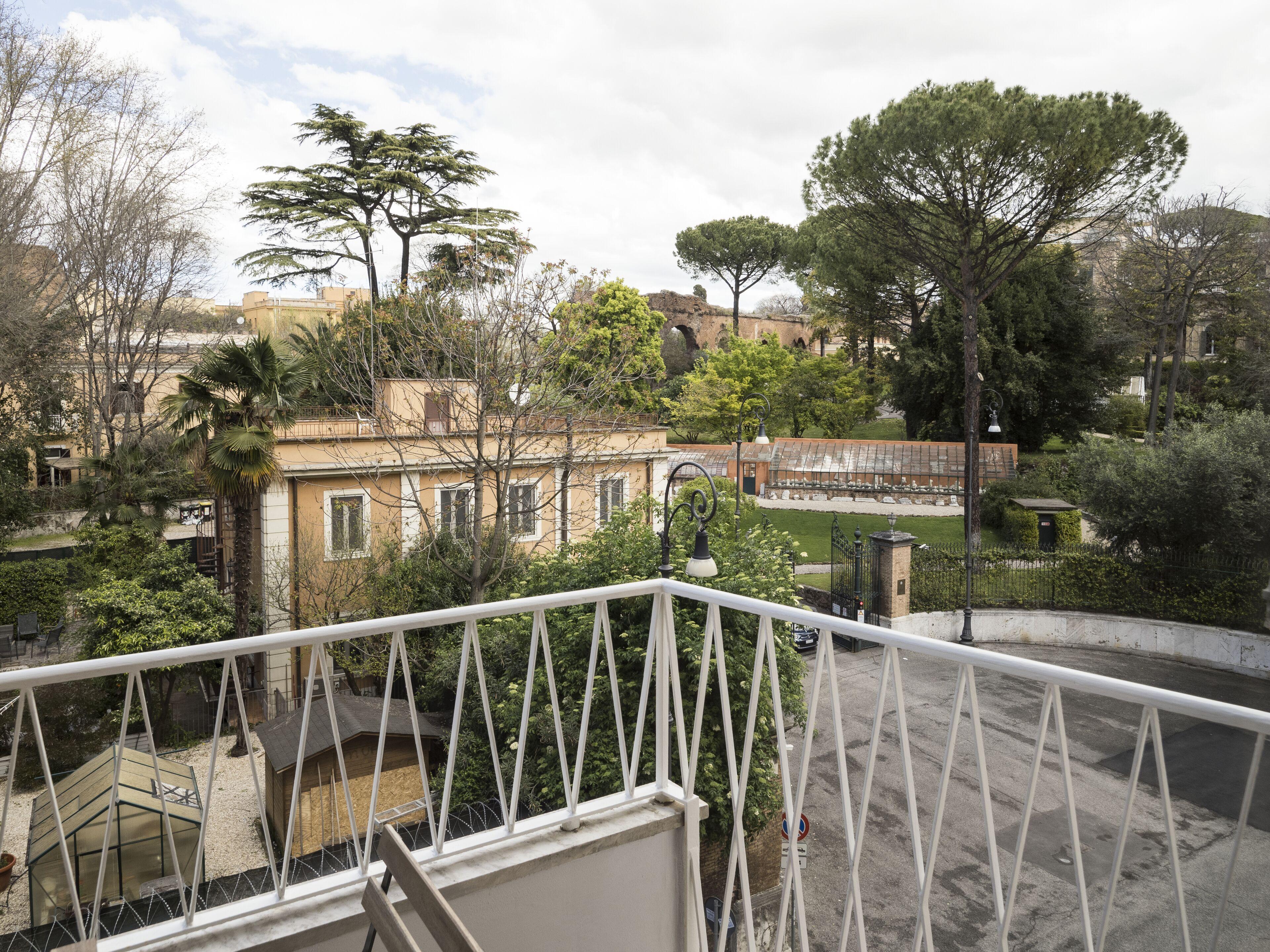 Savoia Rooms Roma — Photos 2